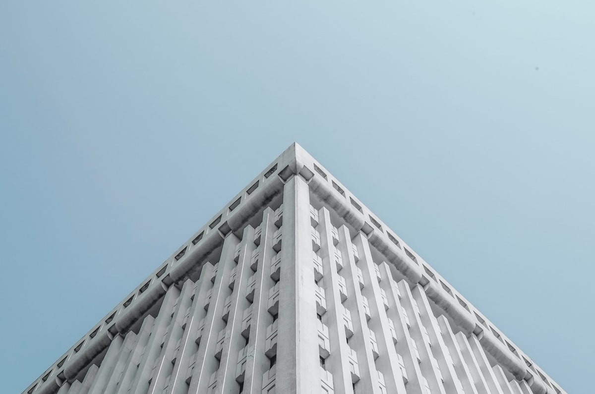 开云-拉齐奥买飞机激怒中场大将：有钱搞机，没钱发薪！